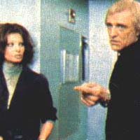 Richard Harris and Sophie Loren in Cassandra Crossing